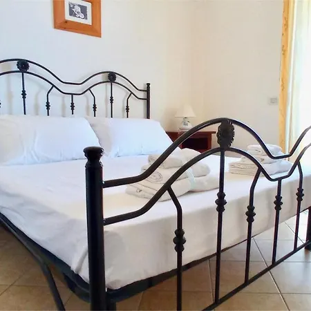 Le Cheile - *